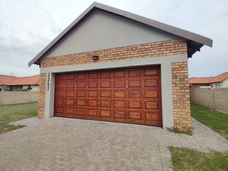 3 Bedroom Property for Sale in Waterkloof Hill Estate North West